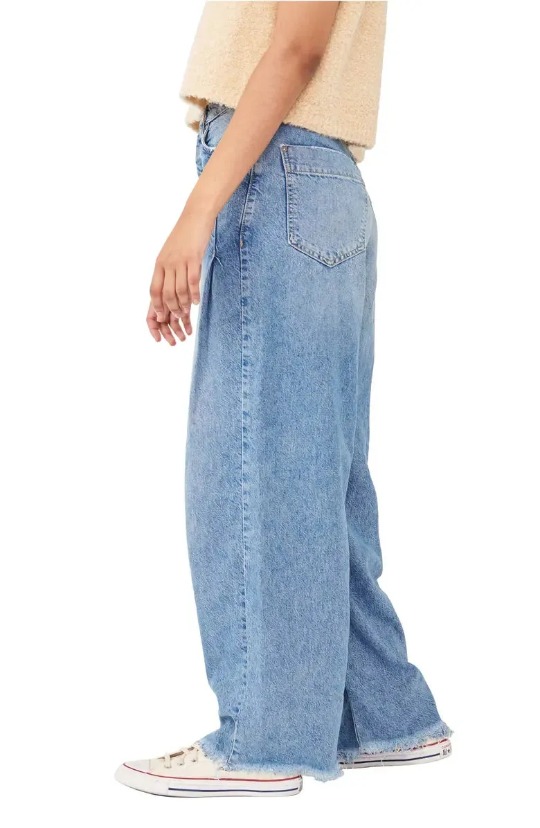 FREE PEOPLE: OLD WEST SLOUCHY WIDE LEG JEAN