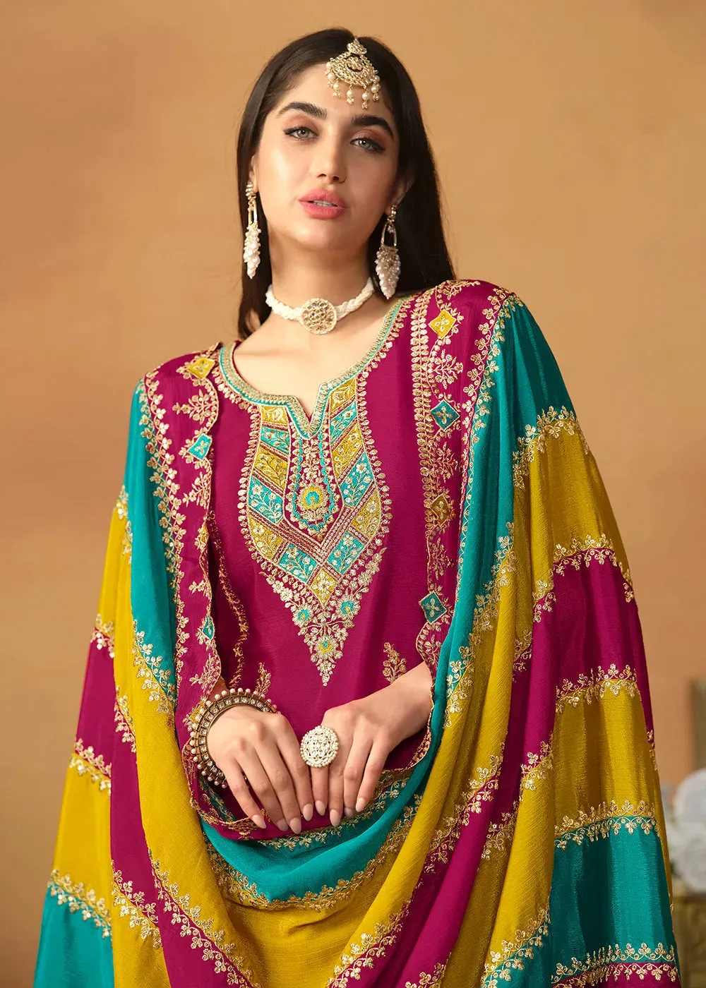 Glowing and Dazzling Chinon Silk Pink Salwar Suit