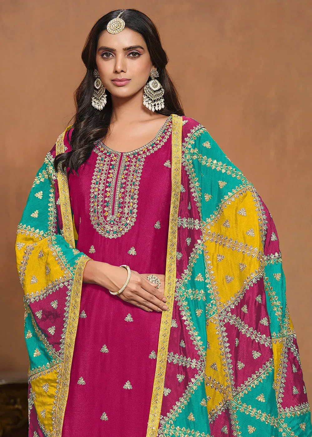 Glowing and Dazzling Chinon Silk Pink Salwar Suit