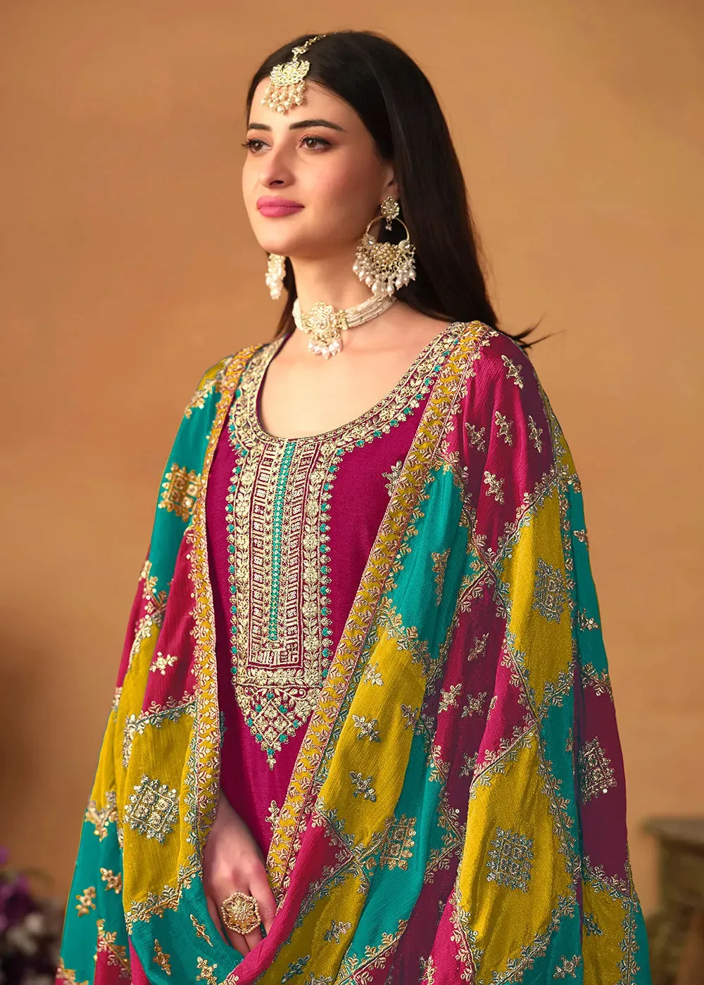 Glowing and Dazzling Chinon Silk Pink Salwar Suit