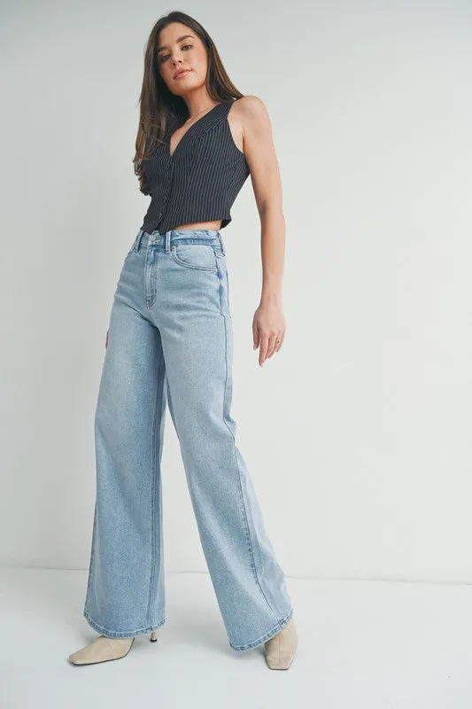 Lilly High Rise Wide Leg Jeans Light Wash