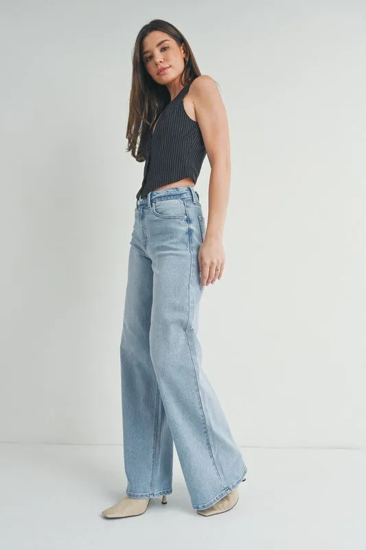 Lilly High Rise Wide Leg Jeans Light Wash