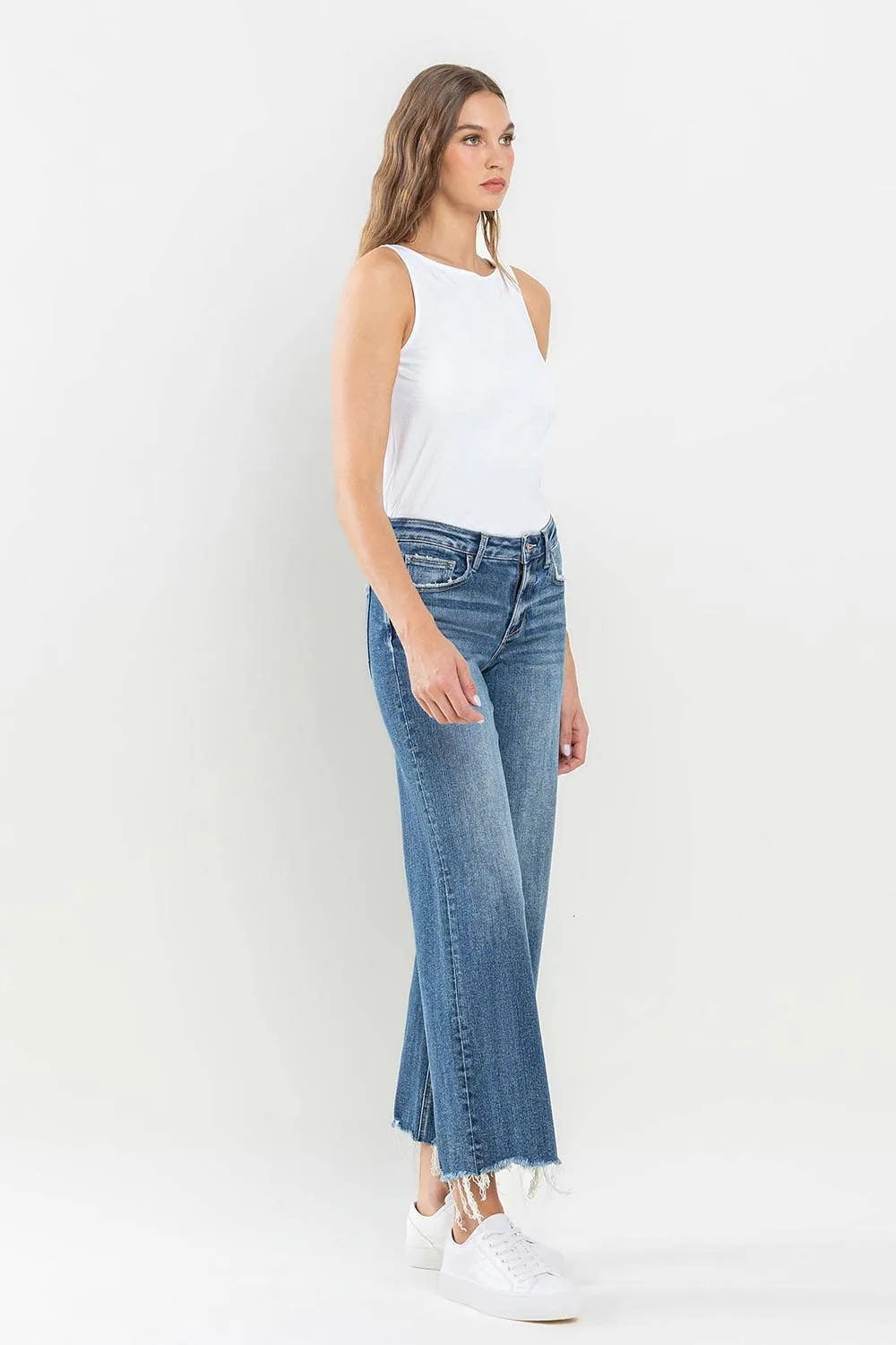 MID RISE FRAYED HEM CROP WIDE LEG JEANS