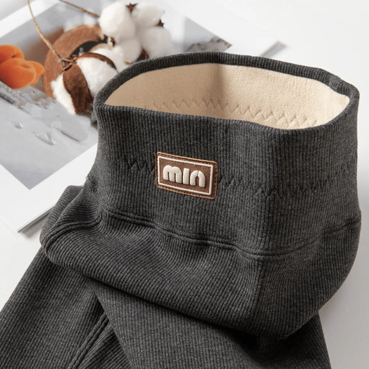 Min Solid Color Winter Plush Leggings