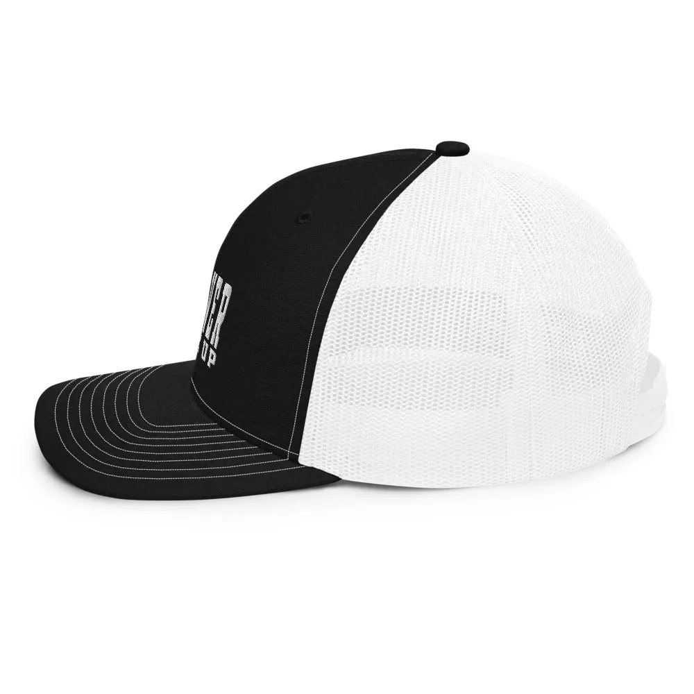 !Never Give Up Trucker Cap