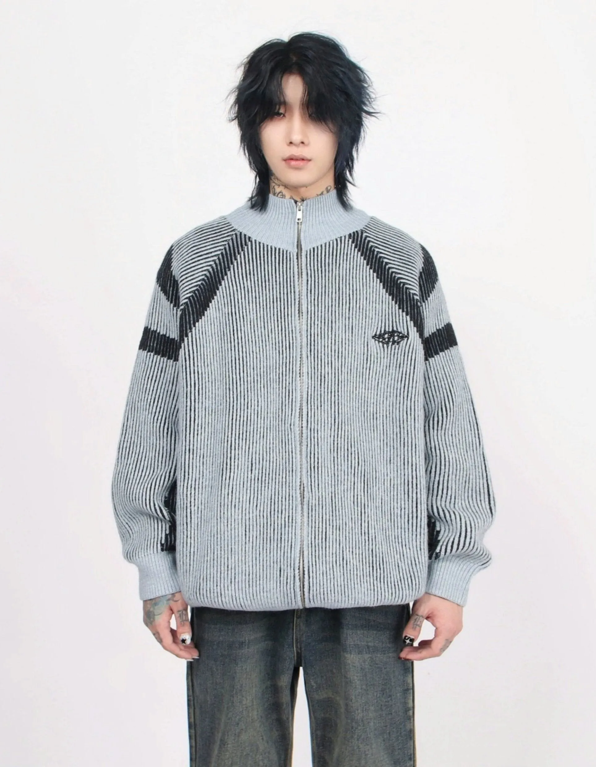 Ribbed High Collar Chevron-Pattern Zip-Up Jacket