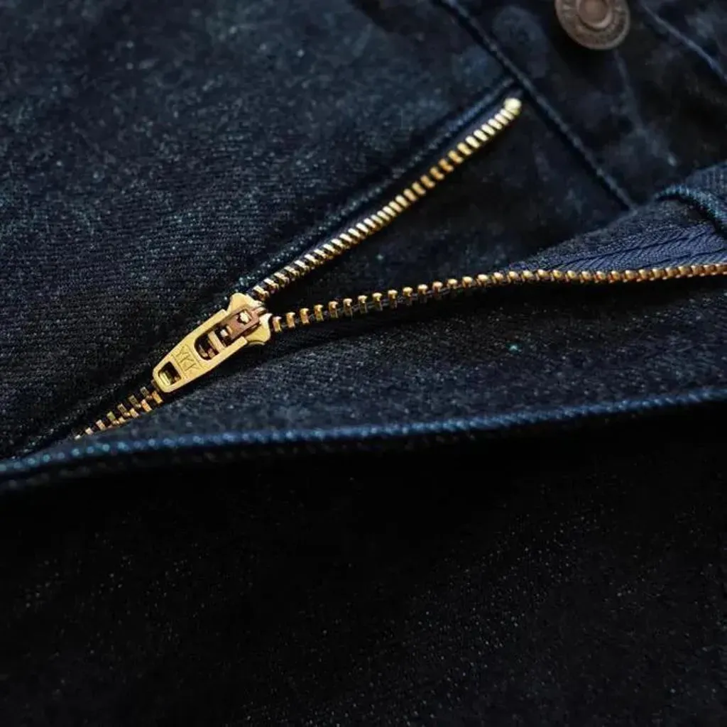 Selvedge straight jeans
 for men