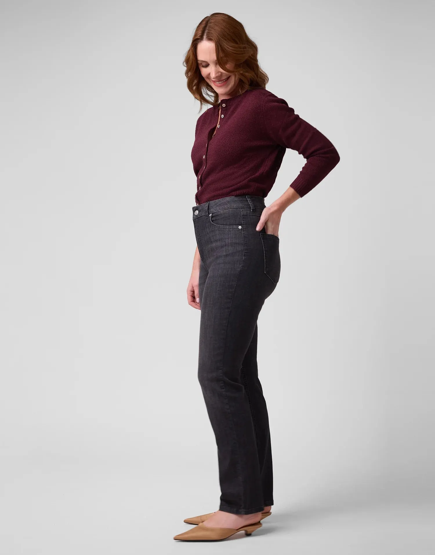 Yoga Jean Chloe Straight Leg in Palermo