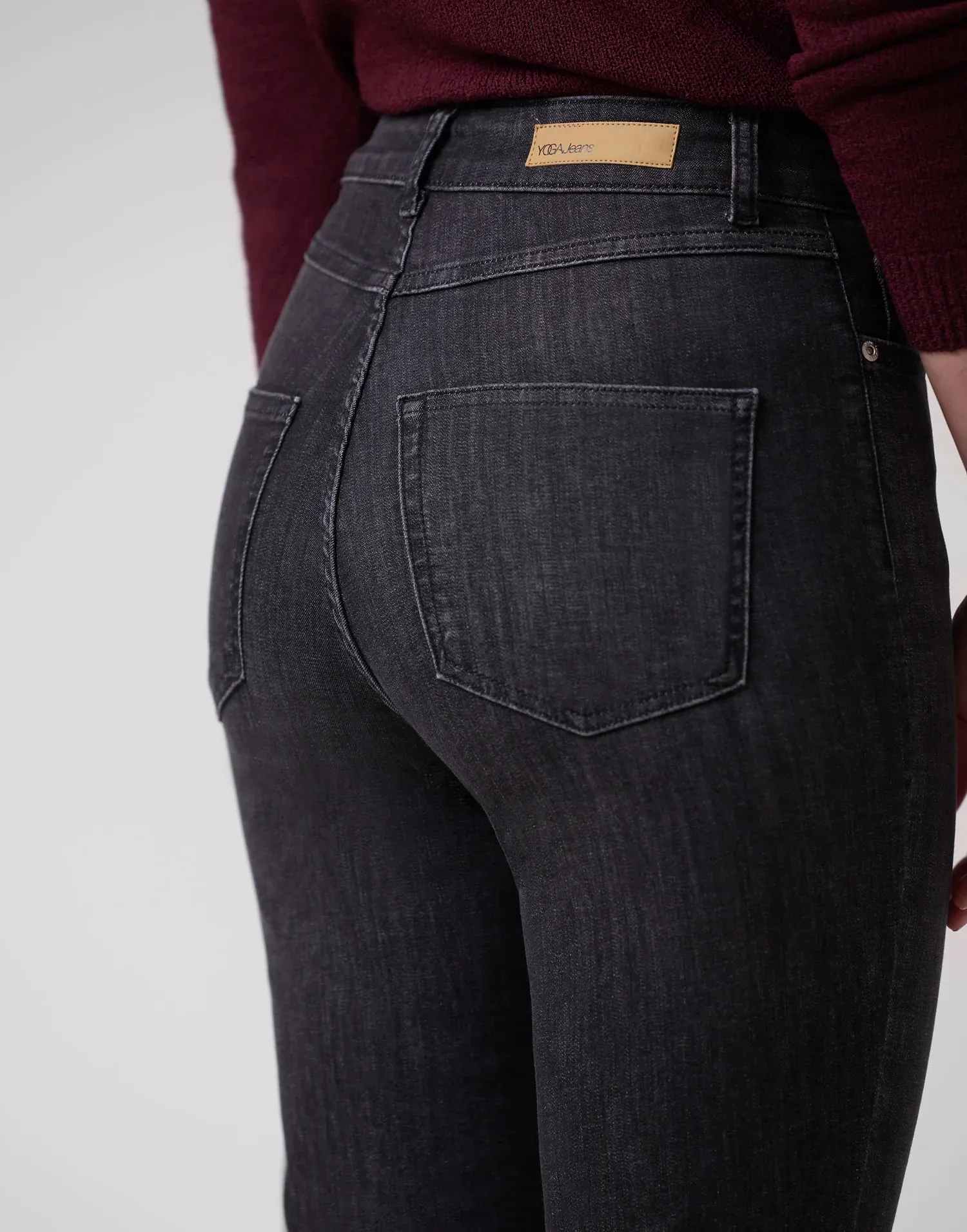 Yoga Jean Chloe Straight Leg in Palermo